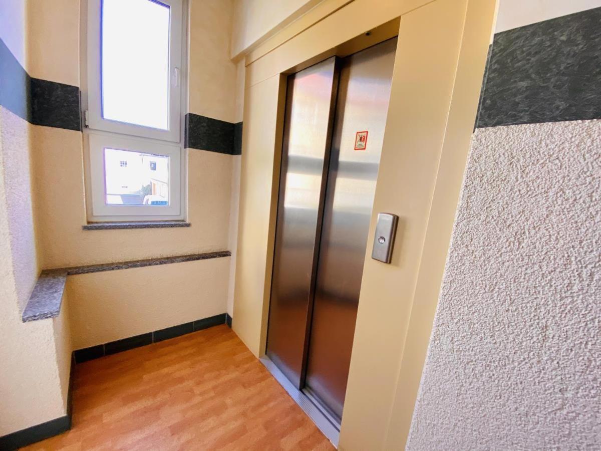 Charlotte, Direkt Am Kurpark Apartment Rostock Exterior photo