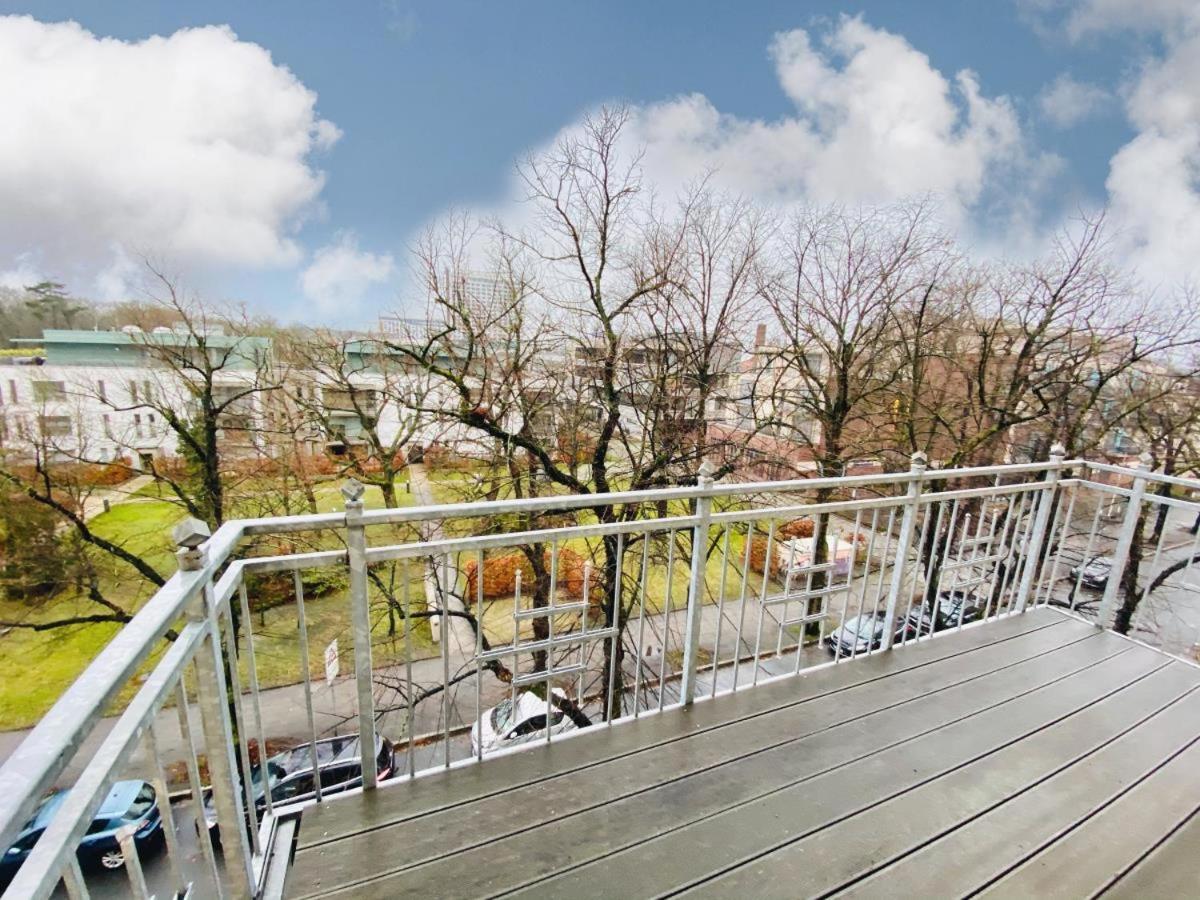 Charlotte, Direkt Am Kurpark Apartment Rostock Exterior photo